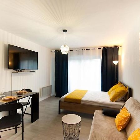 Le Prestigieux Centre Gare Wifi Et Parking Gratuit Apartment Amiens Exterior foto